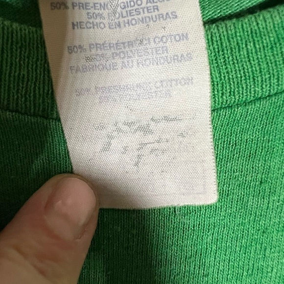 Christmas Snoopy green Delta Proweight tshirt sz XL comfy holiday cheer - Picture 5 of 9